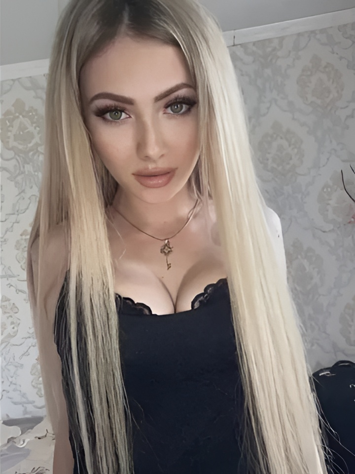 Вероника привлекальеная девушка из Железногорск-илимский цена от 4000 руб