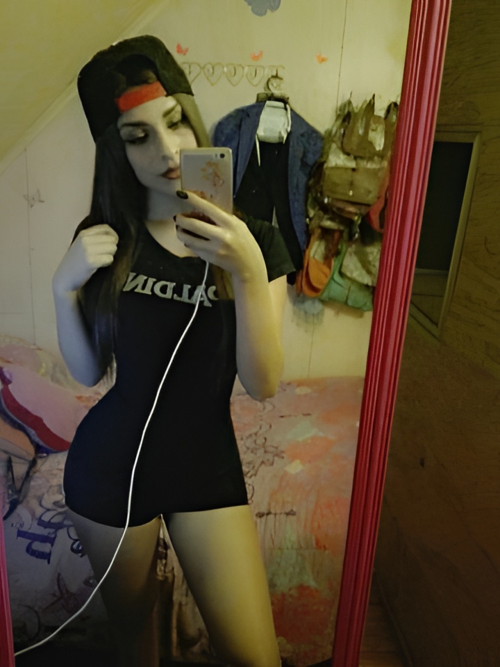 Юхима привлекальеная девушка из Железногорск-илимский цена от 2500 руб