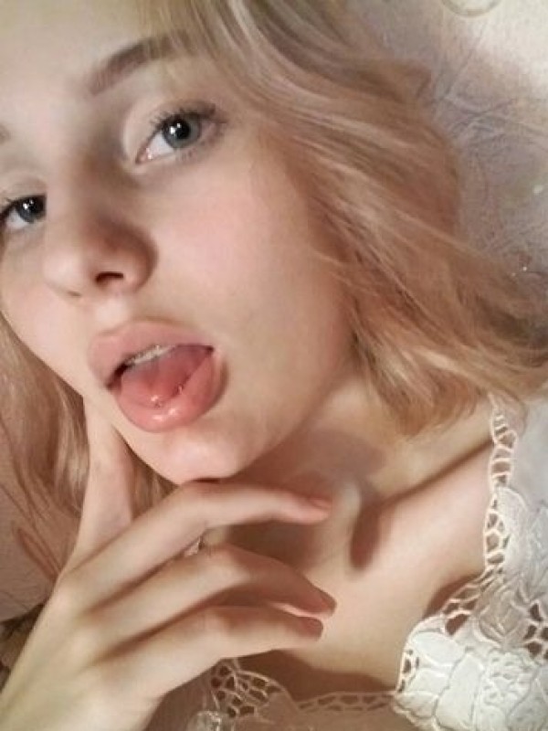 Настя привлекательная девушка из Железногорск-илимский цена от 3000 руб