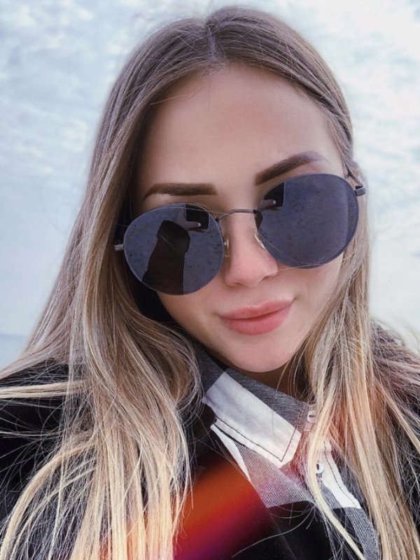 🎥 Карина привлекательная девушка из Железногорск-илимский цена от 4000 руб