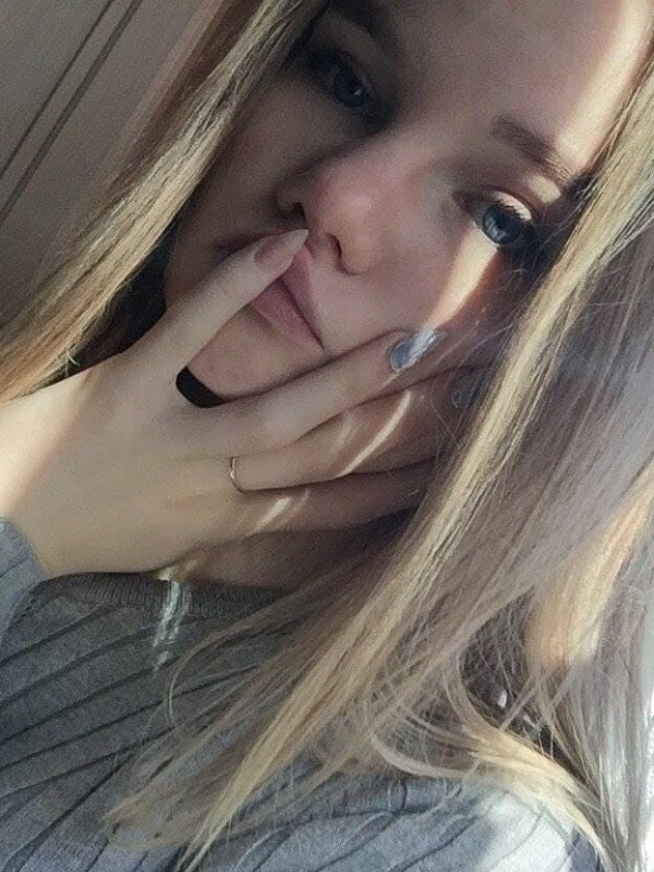 Лена привлекательная девушка из Железногорск-илимский цена от 3500 руб