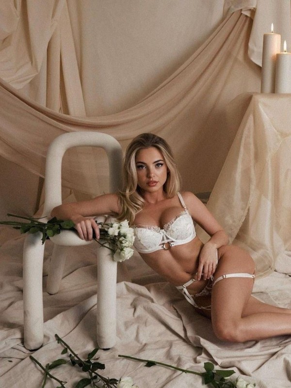 Галина привлекательная девушка из Железногорск-илимский цена от 10000 руб